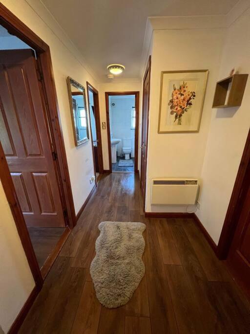 Apartment With Parking, Close To The Raigmore Hospital Inverness Exteriör bild